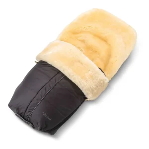 Fellhof Lammfell-Fußsack ASPEN schwarz
