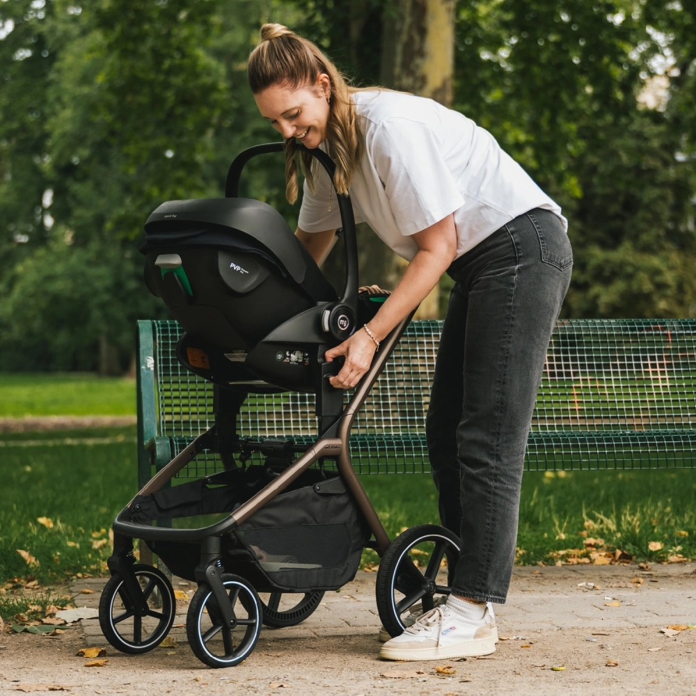 my junior MAVI Babyschalen Adapter – Bild 2